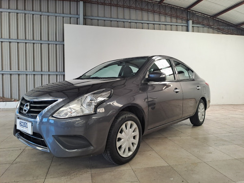 Nissan Versa 1.6 Sense Mt