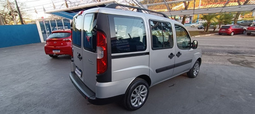 Imagem 11 de 12 de Fiat Doblo Essence 1.8 Flex - 2020 (7 Lugares)