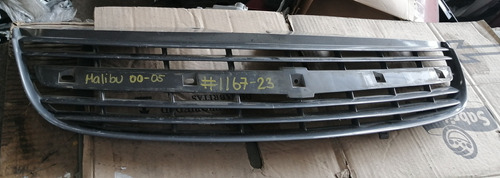 Parrilla Delantera Chevrolet Malibu 2000-2005  #1167-23