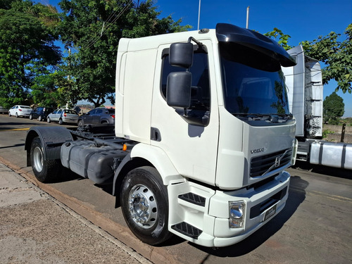 Volvo Vm 310 4x2 - Manual