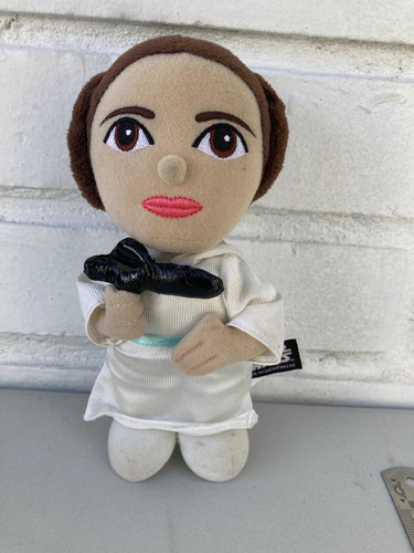 Peluche Princesa Leía Con Sonido Star Wars Original Usado