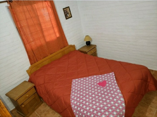 Vendo Casita Y 2 Apartamentos A 3 Cuadras De Playa