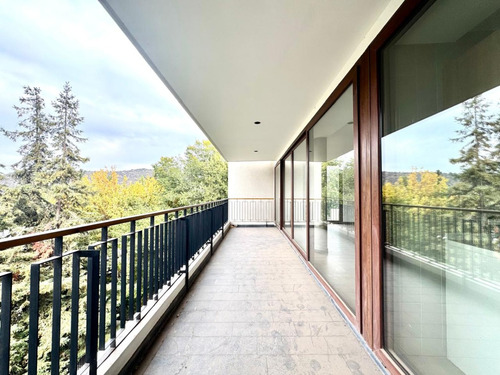 Moderno Penthouse I La Dehesa Central I Colegio Los Alerces