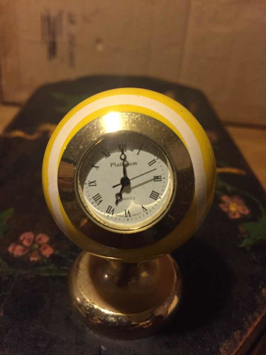 Imagen 1 de 8 de Reloj Mesa Vintage Pelota Tenis