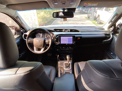 Toyota Hilux Pick-Up 2.8 Cd Srx 177cv 4x4 At