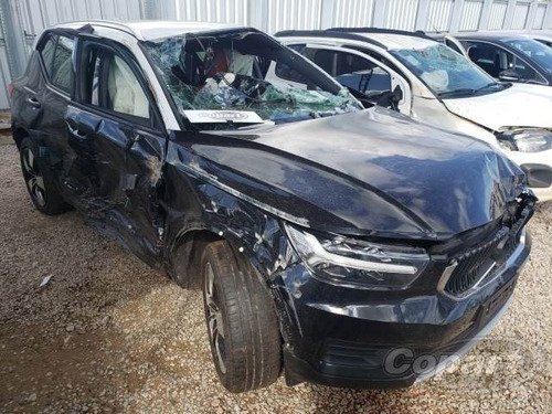 Imagem 4 de 6 de Volvo Xc40 Suv