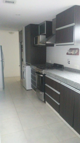 Imagen 7 de 10 de Piso De 3 Ambientes Con Terraza Y Parrilla
