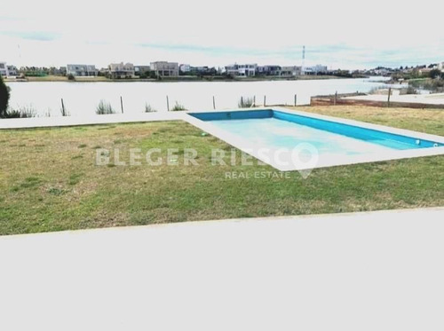 Imagen 6 de 24 de Casa En Venta Ubicado En San Benito, Villanueva (tigre)