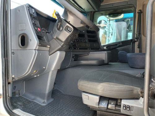 Imagem 15 de 22 de Scania G 420 6x4 2012 Automático Retarder 440 450 460