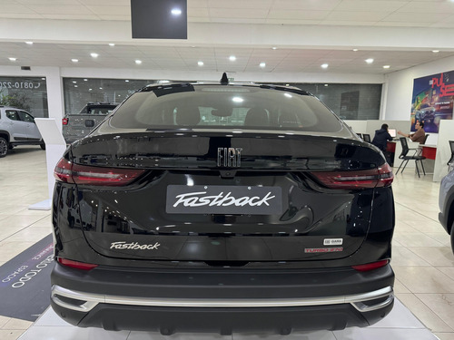 Fiat FASTBACK 1.3 T270 At6