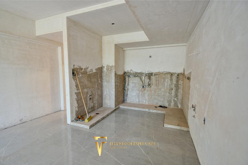 Venta Mataderos Departamento 4 Ambientes Balcon Categoria