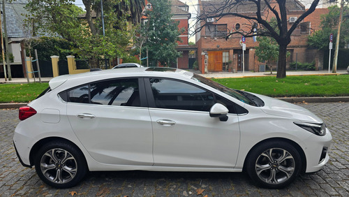 Chevrolet Cruze 5 1.4 Premier At 5P