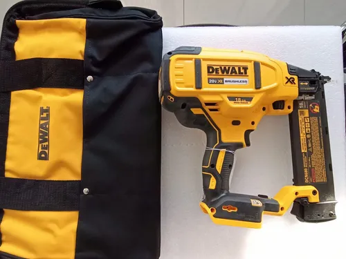 DEWALT Clavadora inalámbrica DEWALT calibre 18