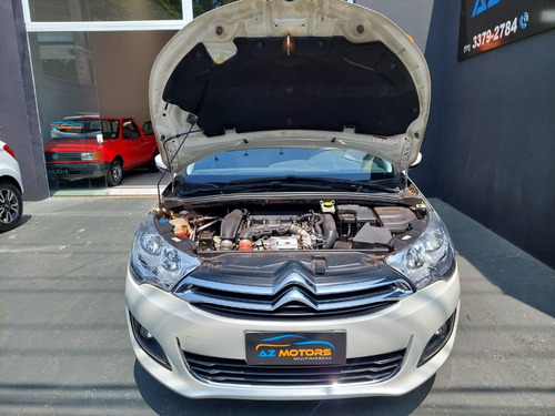 Imagem 9 de 12 de Citroen C4 Lounge