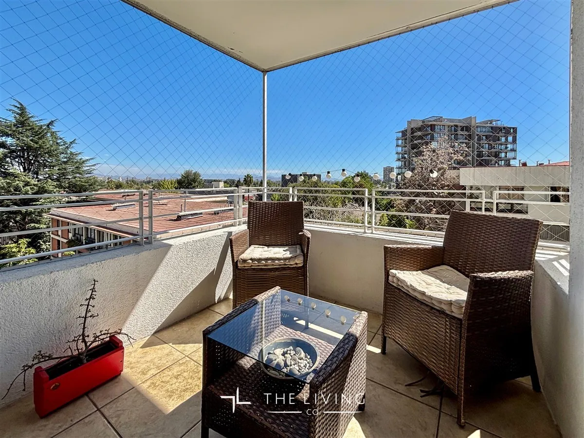 Imagen 2 de 10 de Departamento En Arriendo De 2 Dorm. En Las Condes Cod 5.780