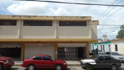 Imagen 9 de 12 de Vende 4 Locales Comerciales En Un Lote De Terreno