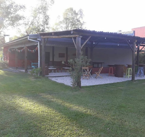 Quinta P/eventos(quincho/pileta/cancha D Futbol)zona Oeste.