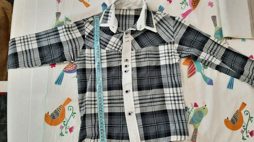 Camisa A Cuadrille Para Niño. Talle 8 Gris Con Blanco 