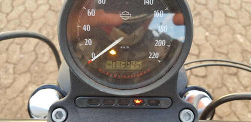 Imagem 3 de 3 de Harley Davidson Iron 883