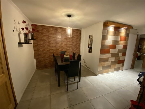 Imagen 4 de 17 de Depto Remodelado. 3 Dorm, 1 Baño, Porcelanato, Loggia