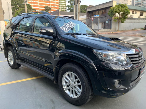 Toyota Hilux SW4 SW4 SRV D4-D 4x4 3.0 TDI Dies. Aut