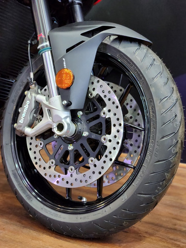 Imagen 10 de 25 de Mv Agusta Turismo Veloce Rosso No Ducati, No Multistrada