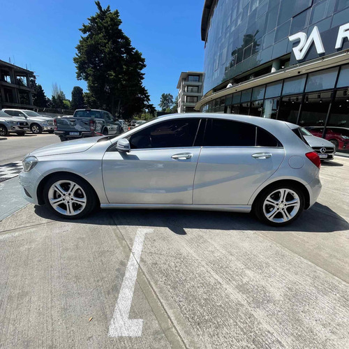 Imagen 4 de 17 de Mercedes-benz Clase A 1.6 A200 Style B.efficiency 156cv