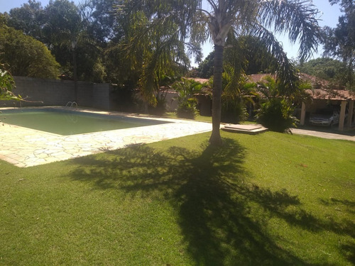 Chacara 1000m2 Casa 225m2 Toda Avarandada Casa 225m2 2 Dorms,sala,copa,cozinha,banheiro,piscina,fonte,de Agua,2 Vagas Cobertas, - Ch00045 - 69233528