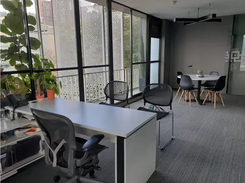 Todo Un Piso Moderno Para Oficinas En El Poblado
