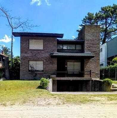 Casa En Venta En Villa Gesell