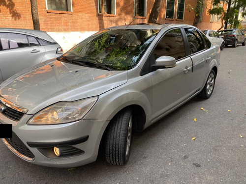 Ford Focus II 2.0 Exe Sedan Ghia