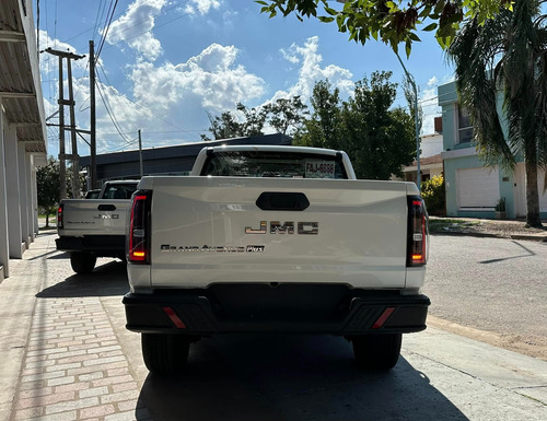 JMC Grand Avenue 2.3 4X4 At