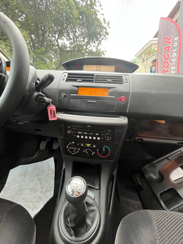 Citroën C4 1.6 Glx Flex 5p