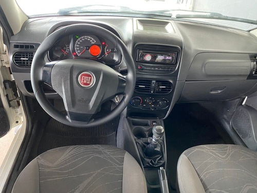 Imagem 7 de 10 de Strada Working 1.4 Flex