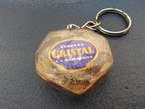 Publitanea: Llavero Cerveza Cristal 1977 Plastico2 Bol1 L7sx