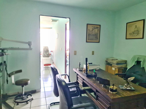 Oficina - Consultorio En Venta, Guadalajara, Jalisco