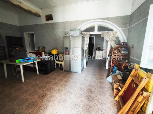 Venta De Terreno En El Paraíso 25-21759 If