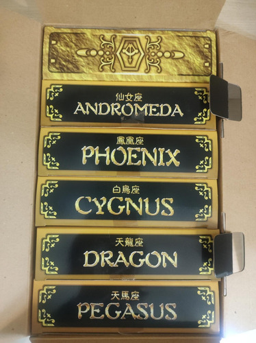 Saint Seiya 5 Bronce + Sagitario En Caja Negra Bandai Hk (Usado)
