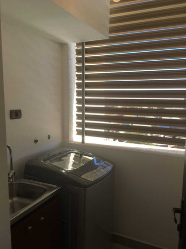 ¡oportunidad Única! Departamento En Edificio (83325)