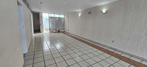 Local Con Oficinas En Centro De Tonalá