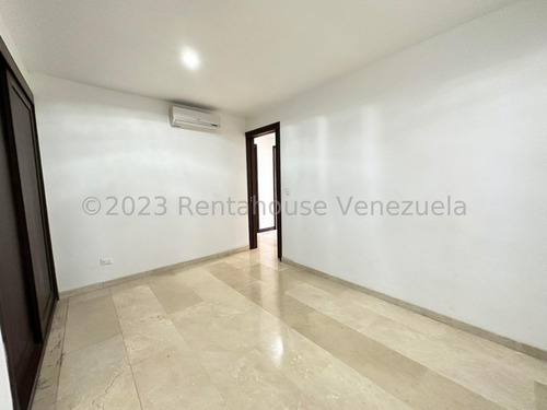 Sp Apartamento En Alquiler En El Parque La Musica Barquisimeto Lara, Venezuela. 140 M²