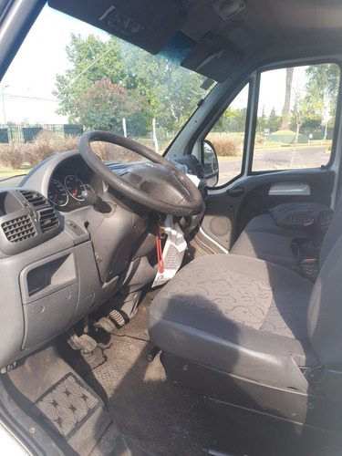Peugeot Boxer 2013 2.3 330m Confort Hdi Larga