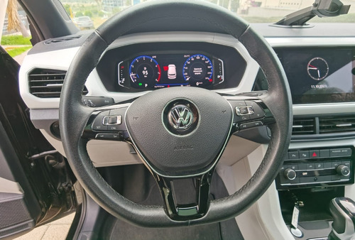 Imagen 13 de 14 de Volkswagen T-cross