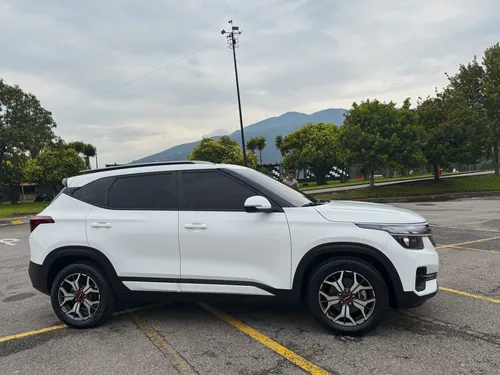Kia Seltos 1.6l Zenith At