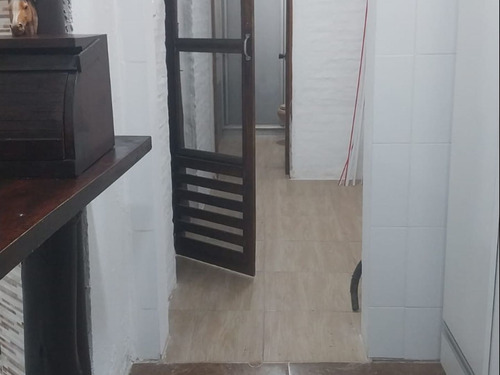Casa En Excelente Estado En Cno. Tupá