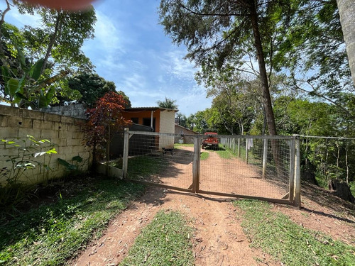 Vende-se Chácara Com 7.000m² Em Salesópolis/sp