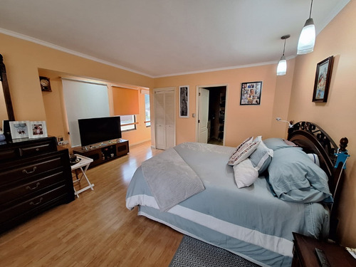 Excelente Casa De 4 Dormitorios En Los Almendros Reñaca