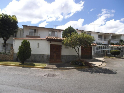 Yf Casa En Venta En Macaracuay 22-5447 Le