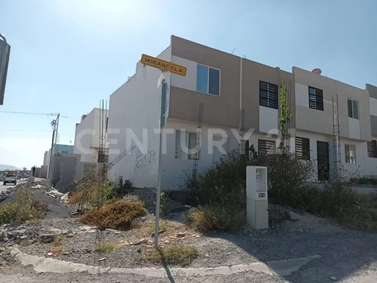 Venta Casa En Esquina - Ideal Para Negocio