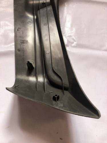 Tapa Moldura Lateral Asiento Izquierdo Ford Fiesta 04-11 (Usado)